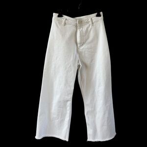 Zara High-Waist Straight Pocket Wide Leg Jeans in White | Size 6